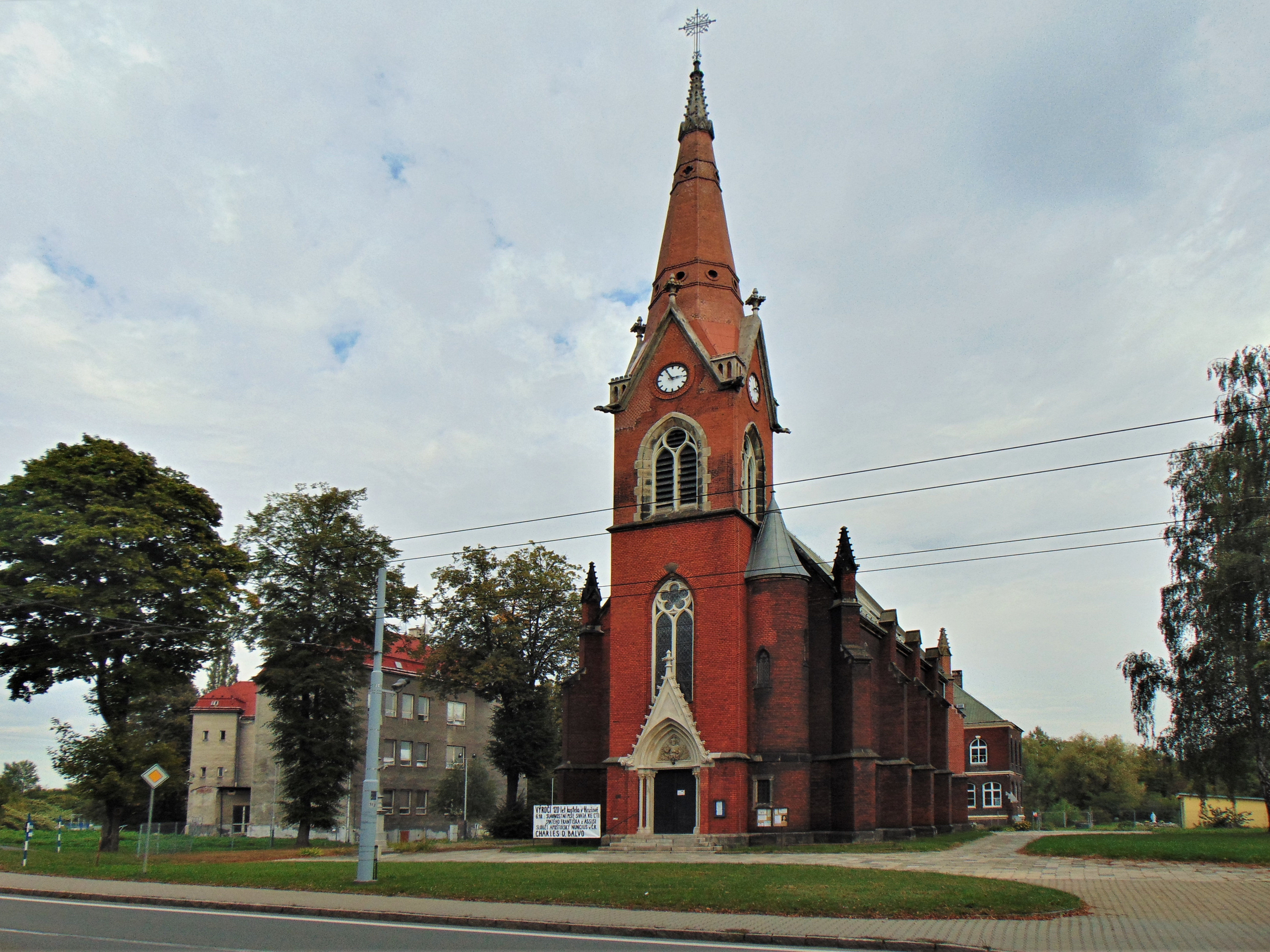 Kostel svatého Františka a Viktora v Ostravě